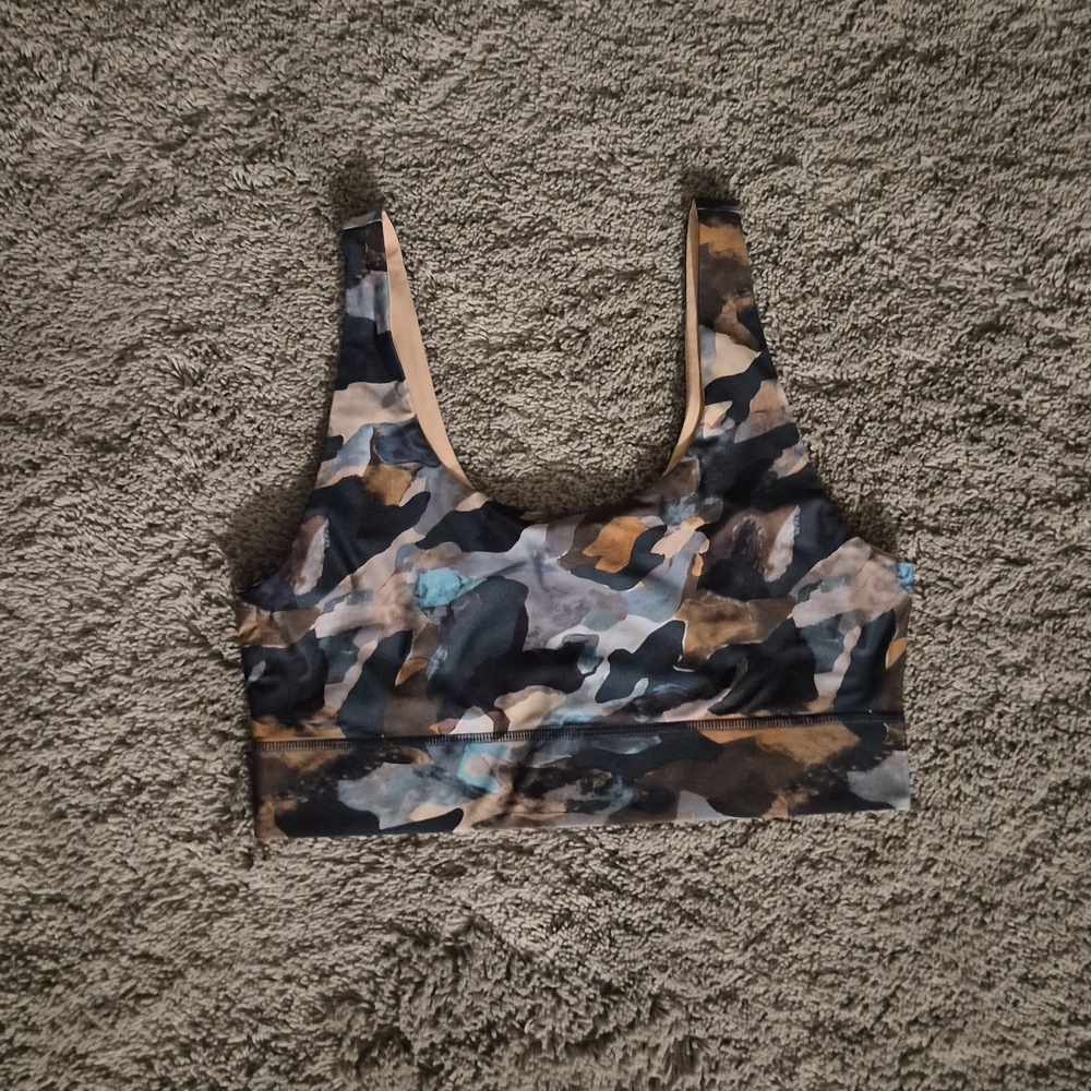 Fabletics Size Large Camouflage Patterned Sports … - image 1